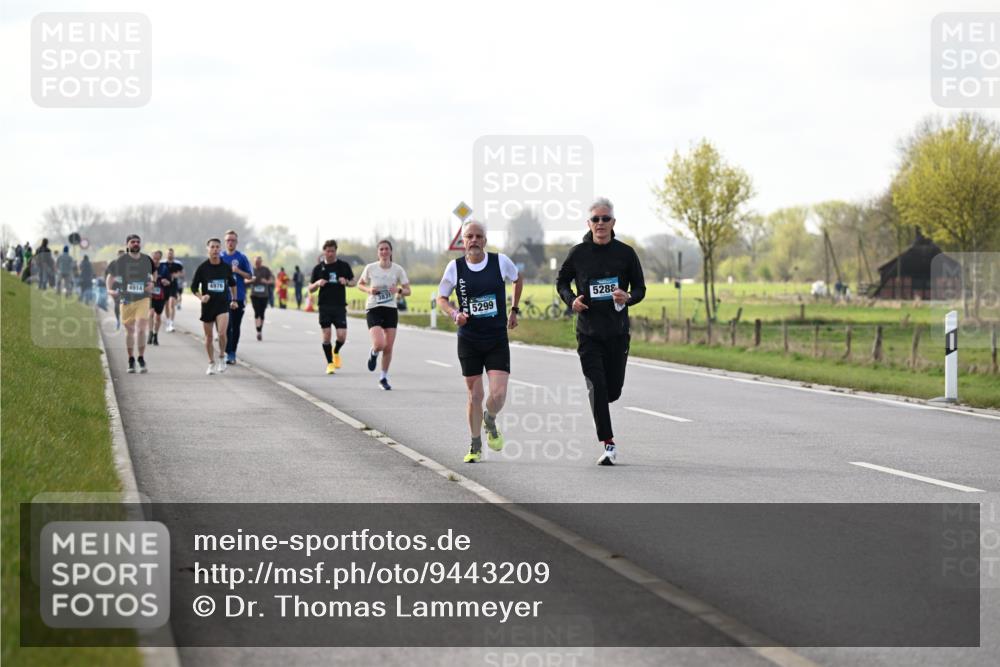 12.04.2026 - 45. Internationalen Wilhelmsburger Insellauf Dr. Thomas Lammeyer http://msf.ph/oto/9443209 12.04.2026 10:15:08 Laufen 4914, 4976, 5299, 5288 meine-sportfotos.de