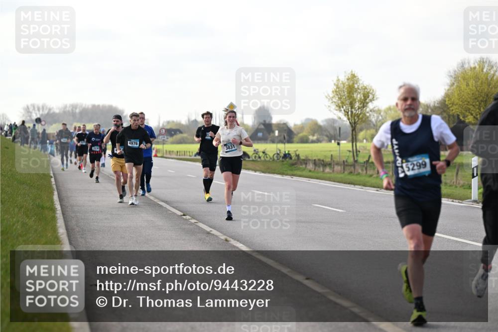12.04.2026 - 45. Internationalen Wilhelmsburger Insellauf Dr. Thomas Lammeyer http://msf.ph/oto/9443228 12.04.2026 10:15:11 Laufen 2836, 4976, 3831, 5299 meine-sportfotos.de