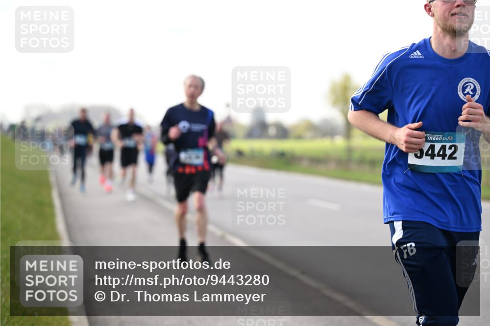 12.04.2026 - 45. Internationalen Wilhelmsburger Insellauf Dr. Thomas Lammeyer http://msf.ph/oto/9443280 12.04.2026 10:15:20 Laufen 45, 442 meine-sportfotos.de