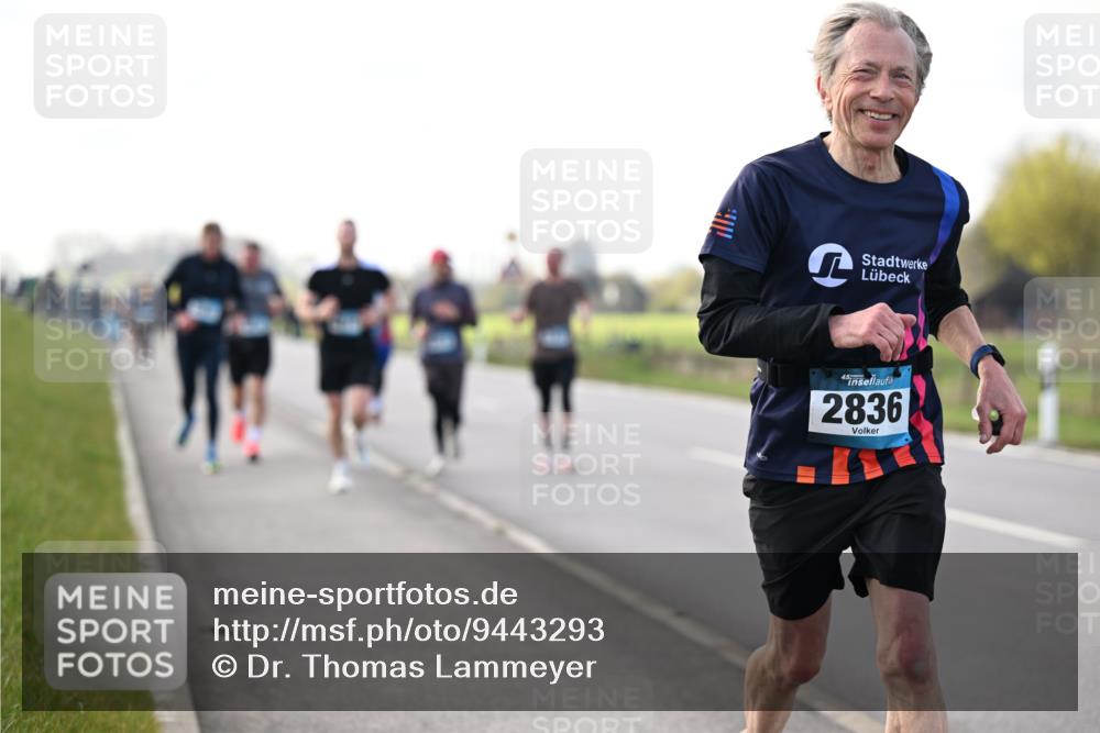 12.04.2026 - 45. Internationalen Wilhelmsburger Insellauf Dr. Thomas Lammeyer http://msf.ph/oto/9443293 12.04.2026 10:15:22 Laufen 45, 2836 meine-sportfotos.de