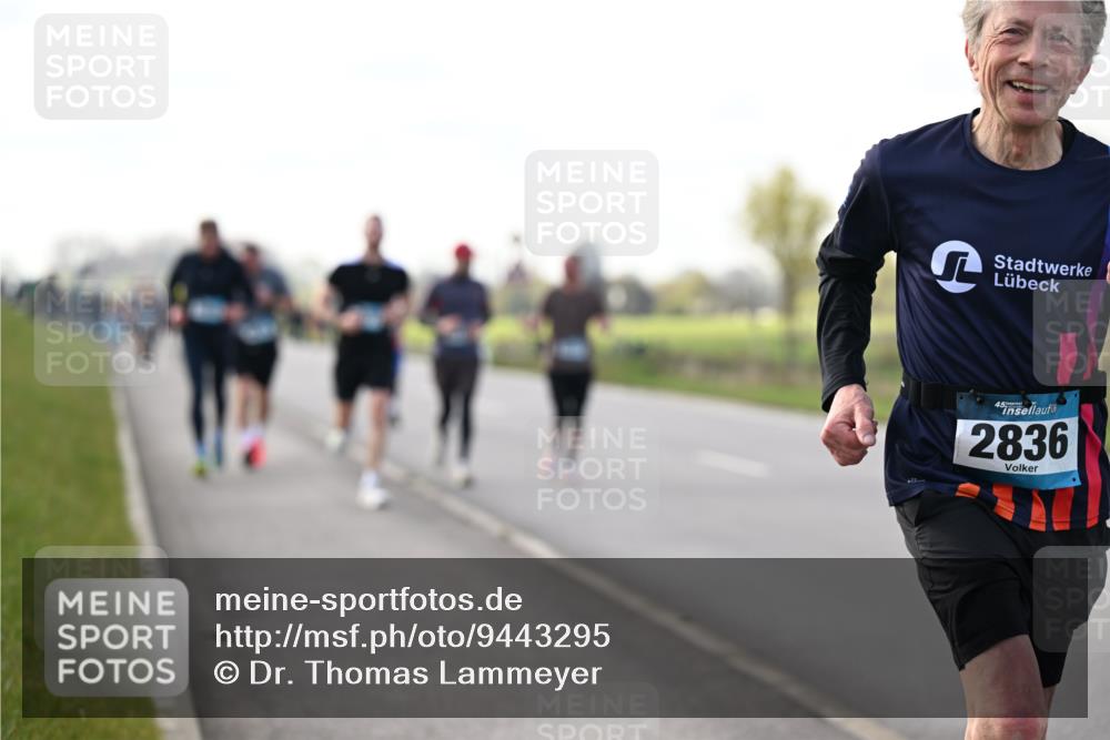 12.04.2026 - 45. Internationalen Wilhelmsburger Insellauf Dr. Thomas Lammeyer http://msf.ph/oto/9443295 12.04.2026 10:15:22 Laufen 45, 2836 meine-sportfotos.de