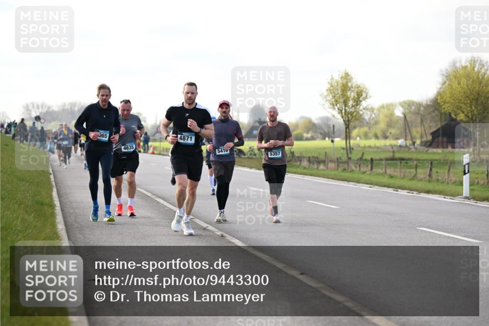 12.04.2026 - 45. Internationalen Wilhelmsburger Insellauf Dr. Thomas Lammeyer http://msf.ph/oto/9443300 12.04.2026 10:15:23 Laufen 065, 4635, 4871, 5416, 5357 meine-sportfotos.de