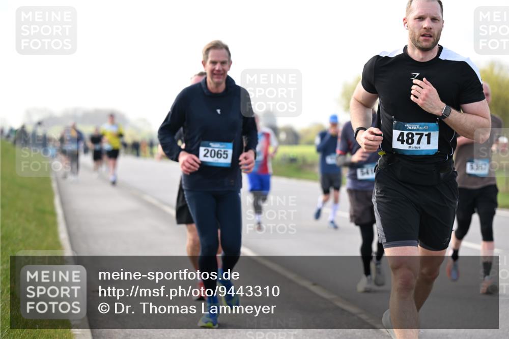 12.04.2026 - 45. Internationalen Wilhelmsburger Insellauf Dr. Thomas Lammeyer http://msf.ph/oto/9443310 12.04.2026 10:15:26 Laufen 2065, 541, 4871, 5367 meine-sportfotos.de