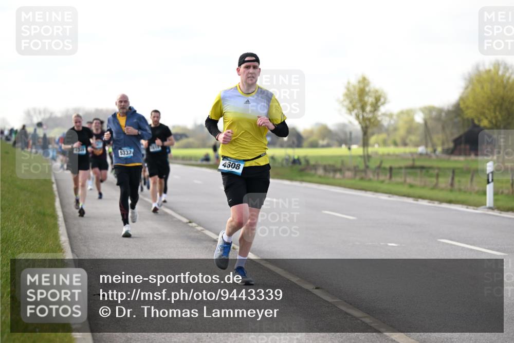 12.04.2026 - 45. Internationalen Wilhelmsburger Insellauf Dr. Thomas Lammeyer http://msf.ph/oto/9443339 12.04.2026 10:15:35 Laufen 5337, 4608 meine-sportfotos.de