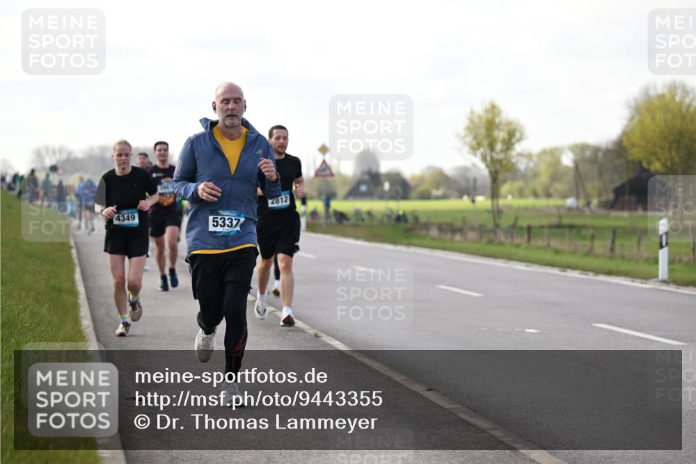 12.04.2026 - 45. Internationalen Wilhelmsburger Insellauf Dr. Thomas Lammeyer http://msf.ph/oto/9443355 12.04.2026 10:15:37 Laufen 4349, 5337, 2812 meine-sportfotos.de