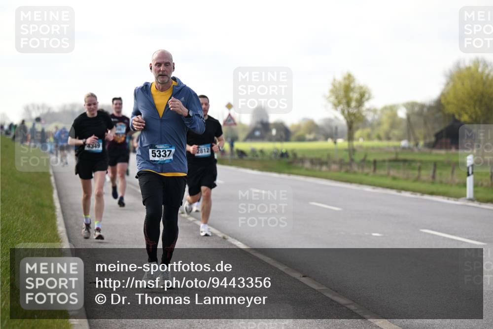 12.04.2026 - 45. Internationalen Wilhelmsburger Insellauf Dr. Thomas Lammeyer http://msf.ph/oto/9443356 12.04.2026 10:15:37 Laufen 4349, 5337 meine-sportfotos.de