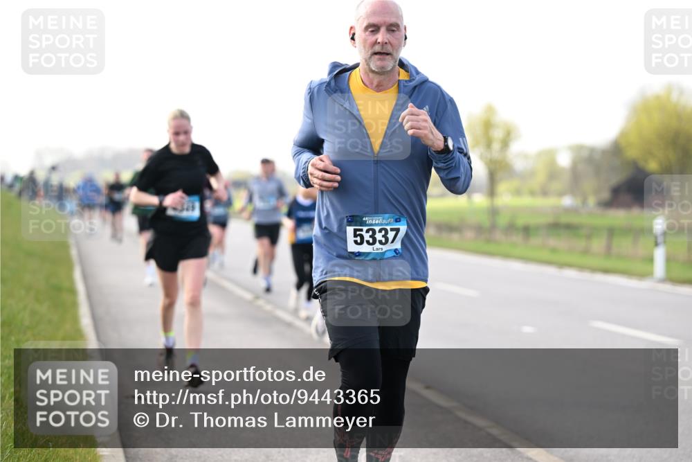 12.04.2026 - 45. Internationalen Wilhelmsburger Insellauf Dr. Thomas Lammeyer http://msf.ph/oto/9443365 12.04.2026 10:15:39 Laufen 5337 meine-sportfotos.de