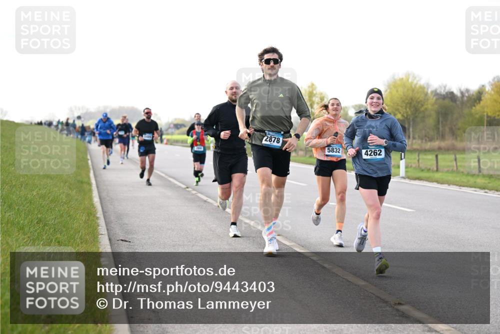 12.04.2026 - 45. Internationalen Wilhelmsburger Insellauf Dr. Thomas Lammeyer http://msf.ph/oto/9443403 12.04.2026 10:15:47 Laufen 2878, 5832, 4262 meine-sportfotos.de