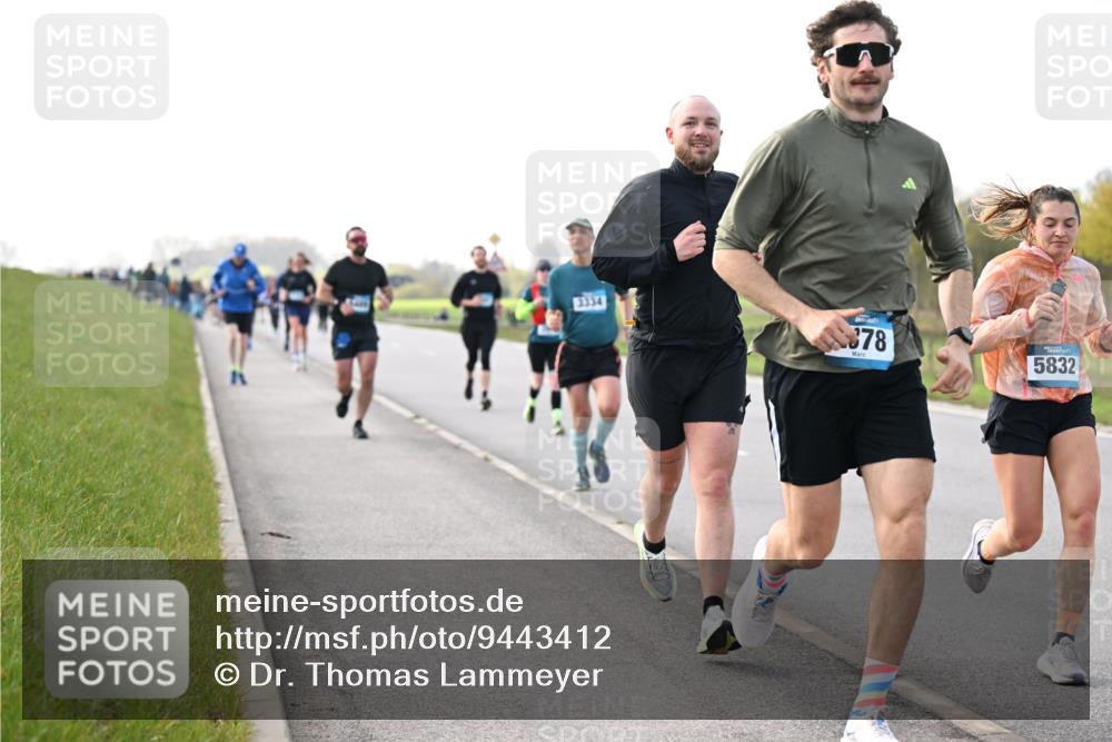 12.04.2026 - 45. Internationalen Wilhelmsburger Insellauf Dr. Thomas Lammeyer http://msf.ph/oto/9443412 12.04.2026 10:15:49 Laufen 3334, 378, 5832 meine-sportfotos.de