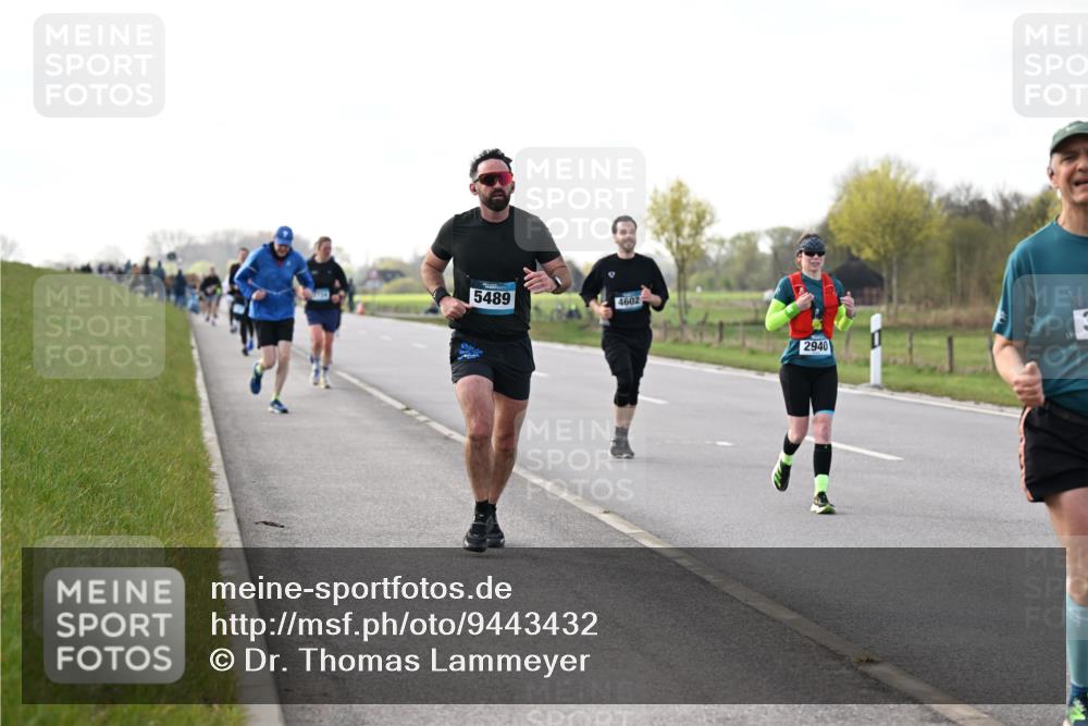 12.04.2026 - 45. Internationalen Wilhelmsburger Insellauf Dr. Thomas Lammeyer http://msf.ph/oto/9443432 12.04.2026 10:15:52 Laufen 5489, 4602, 2940 meine-sportfotos.de