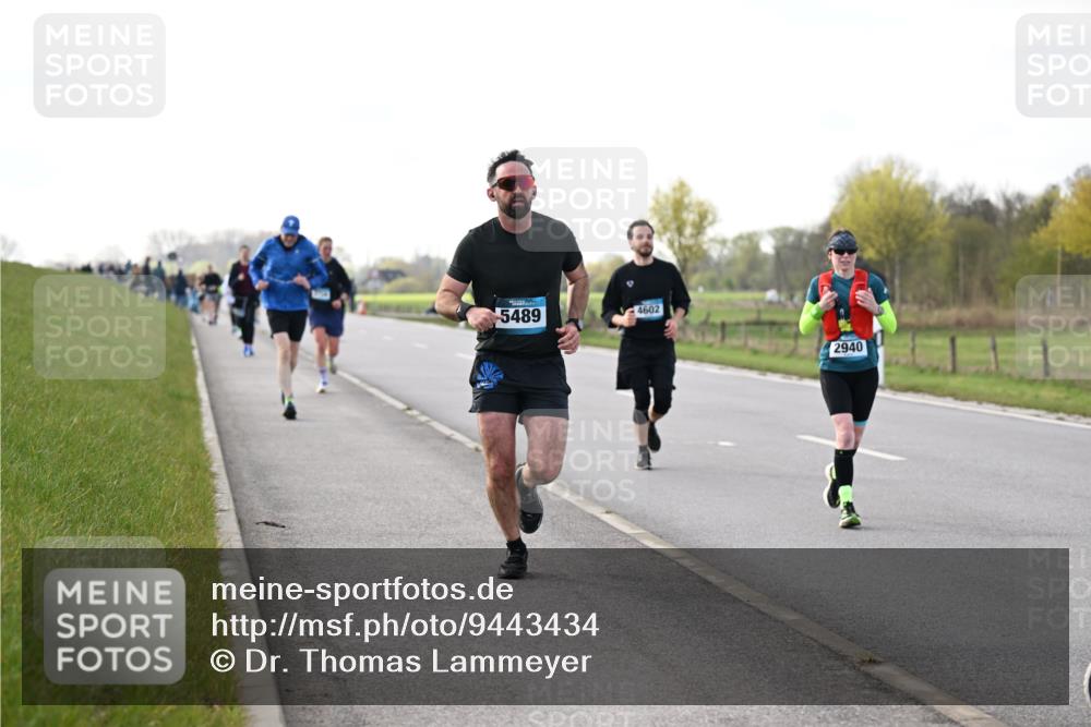12.04.2026 - 45. Internationalen Wilhelmsburger Insellauf Dr. Thomas Lammeyer http://msf.ph/oto/9443434 12.04.2026 10:15:52 Laufen 5489, 4602, 2940 meine-sportfotos.de