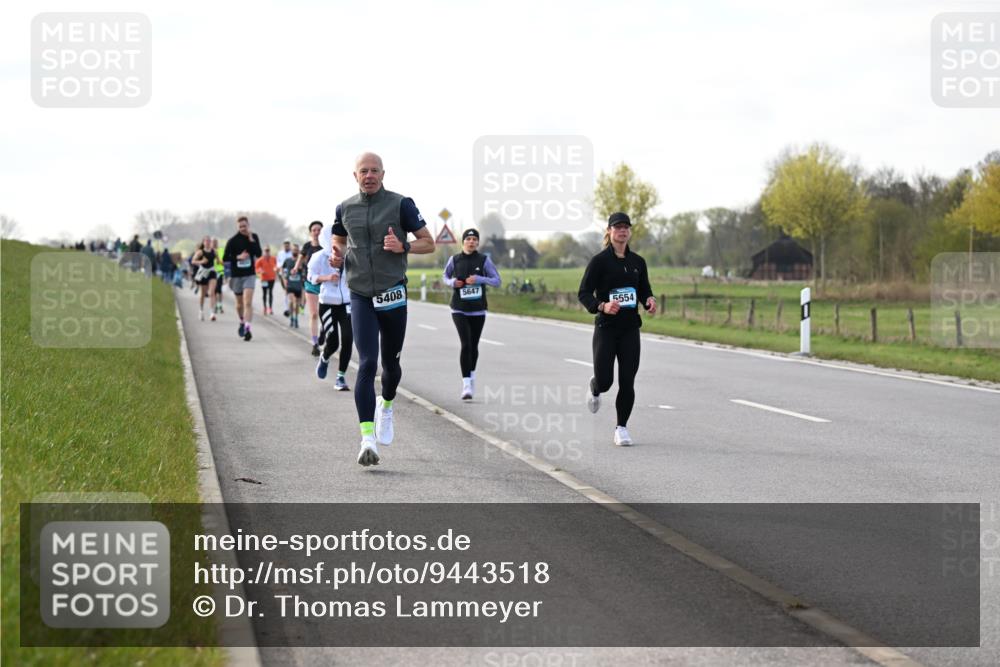 12.04.2026 - 45. Internationalen Wilhelmsburger Insellauf Dr. Thomas Lammeyer http://msf.ph/oto/9443518 12.04.2026 10:16:05 Laufen 5408, 5647, 5654 meine-sportfotos.de