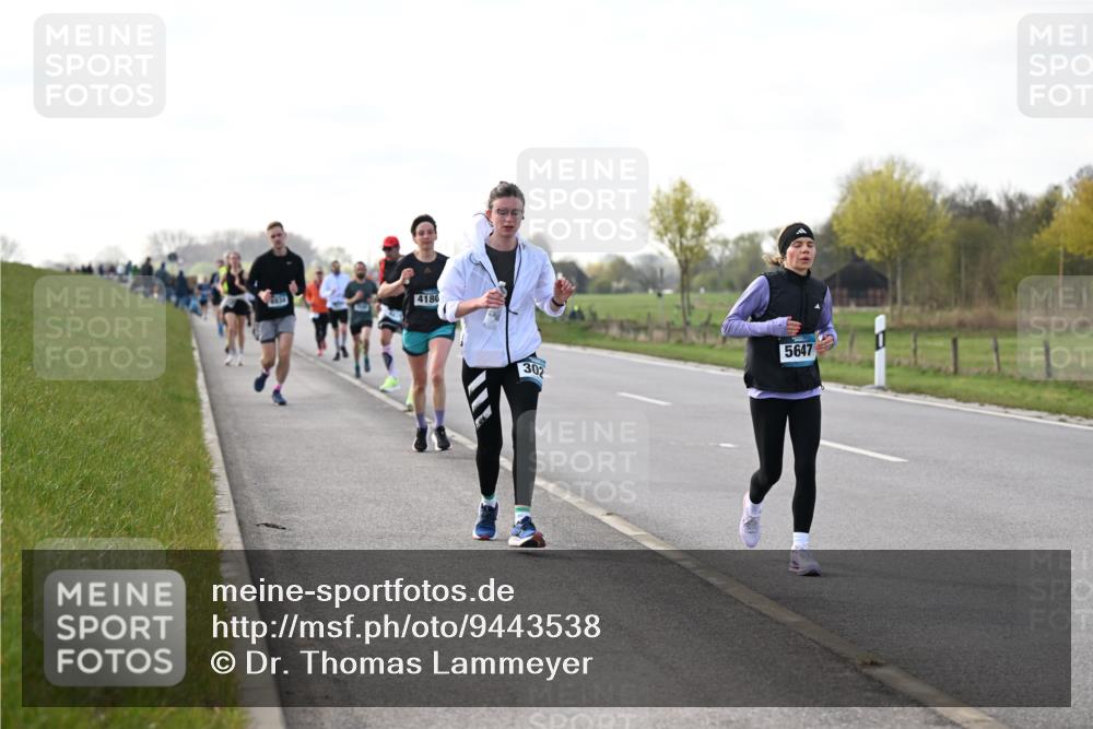 12.04.2026 - 45. Internationalen Wilhelmsburger Insellauf Dr. Thomas Lammeyer http://msf.ph/oto/9443538 12.04.2026 10:16:09 Laufen 4180, 302, 5647 meine-sportfotos.de
