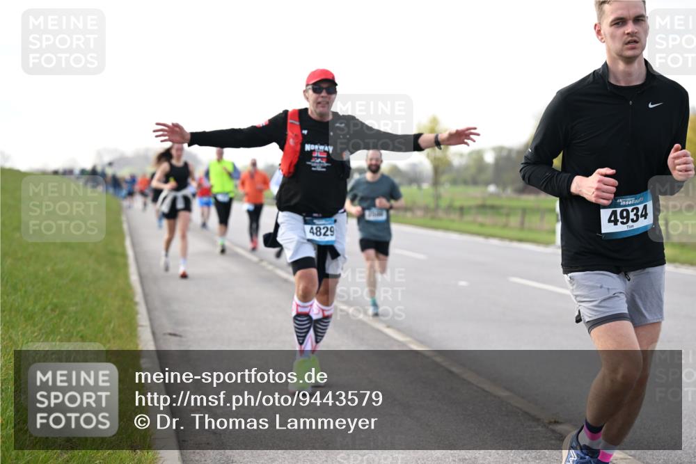12.04.2026 - 45. Internationalen Wilhelmsburger Insellauf Dr. Thomas Lammeyer http://msf.ph/oto/9443579 12.04.2026 10:16:15 Laufen 4829, 4934 meine-sportfotos.de