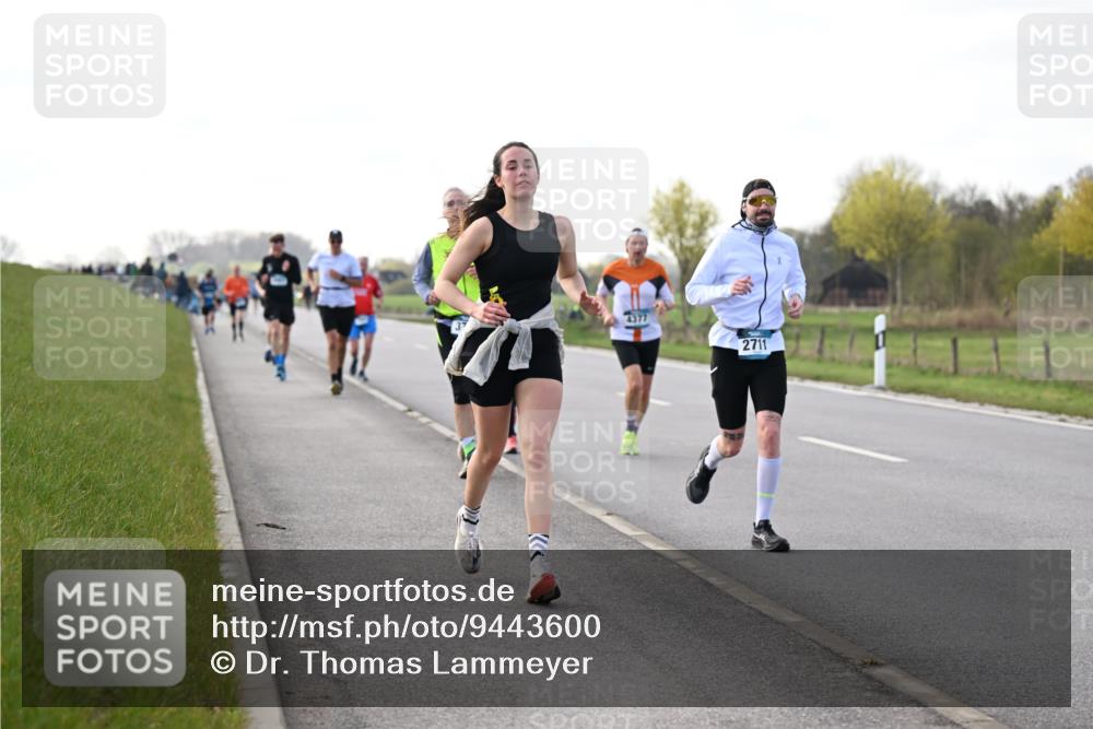 12.04.2026 - 45. Internationalen Wilhelmsburger Insellauf Dr. Thomas Lammeyer http://msf.ph/oto/9443600 12.04.2026 10:16:18 Laufen 4377, 2711 meine-sportfotos.de