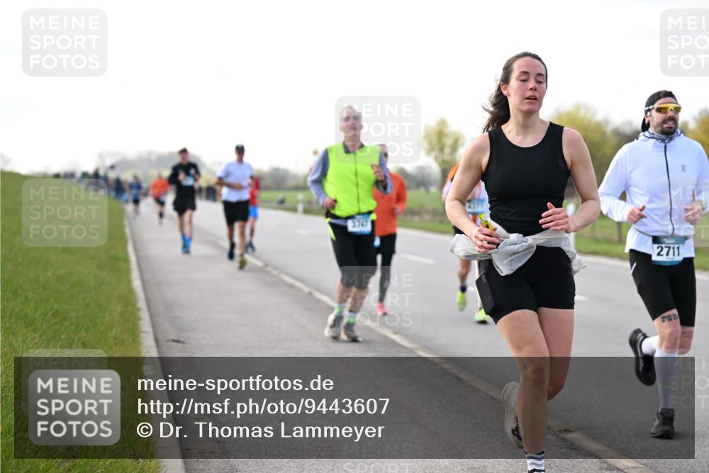 12.04.2026 - 45. Internationalen Wilhelmsburger Insellauf Dr. Thomas Lammeyer http://msf.ph/oto/9443607 12.04.2026 10:16:19 Laufen 2711 meine-sportfotos.de
