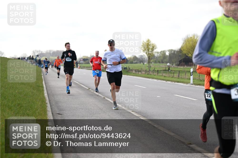 12.04.2026 - 45. Internationalen Wilhelmsburger Insellauf Dr. Thomas Lammeyer http://msf.ph/oto/9443624 12.04.2026 10:16:22 Laufen 3091, 3662, 22, 3 meine-sportfotos.de