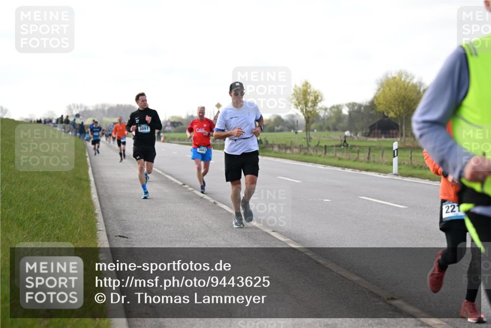 12.04.2026 - 45. Internationalen Wilhelmsburger Insellauf Dr. Thomas Lammeyer http://msf.ph/oto/9443625 12.04.2026 10:16:22 Laufen 3091, 3662, 221 meine-sportfotos.de