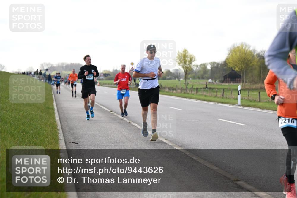 12.04.2026 - 45. Internationalen Wilhelmsburger Insellauf Dr. Thomas Lammeyer http://msf.ph/oto/9443626 12.04.2026 10:16:22 Laufen 3091, 3662, 2216 meine-sportfotos.de