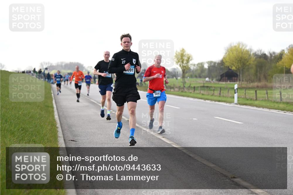 12.04.2026 - 45. Internationalen Wilhelmsburger Insellauf Dr. Thomas Lammeyer http://msf.ph/oto/9443633 12.04.2026 10:16:25 Laufen 22, 27, 091, 3662 meine-sportfotos.de