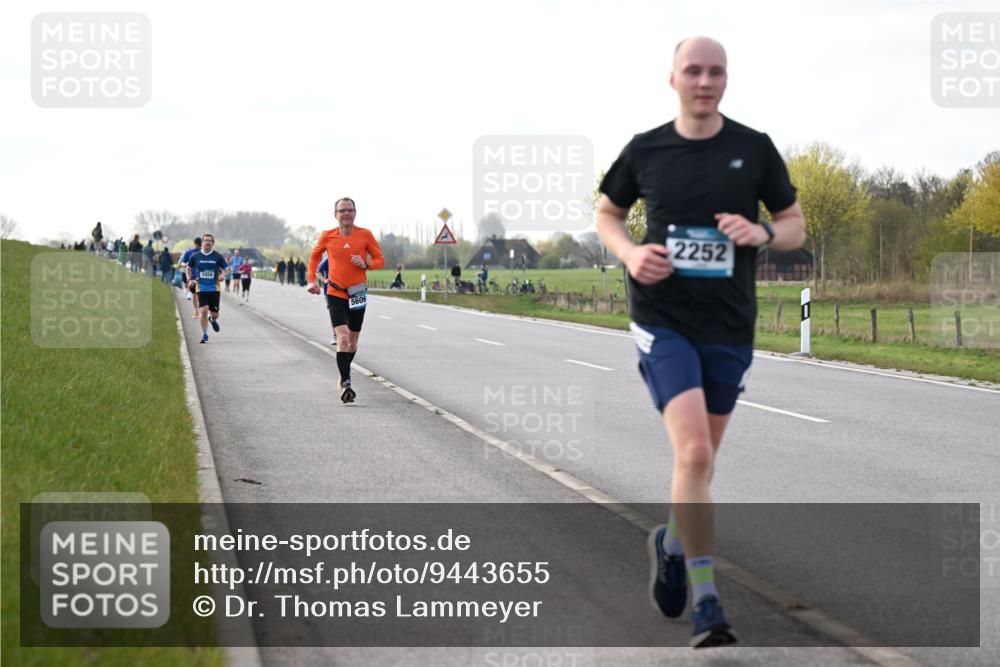 12.04.2026 - 45. Internationalen Wilhelmsburger Insellauf Dr. Thomas Lammeyer http://msf.ph/oto/9443655 12.04.2026 10:16:28 Laufen 5606, 2252 meine-sportfotos.de