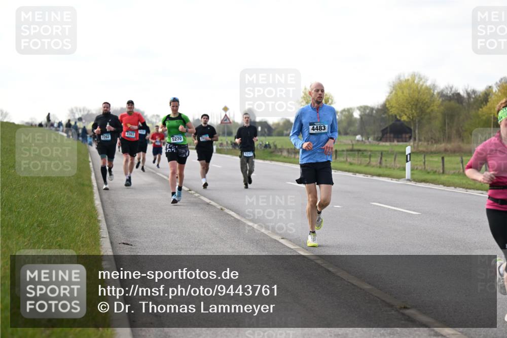12.04.2026 - 45. Internationalen Wilhelmsburger Insellauf Dr. Thomas Lammeyer http://msf.ph/oto/9443761 12.04.2026 10:16:51 Laufen 2262, 2263, 5270, 5249, 4483 meine-sportfotos.de