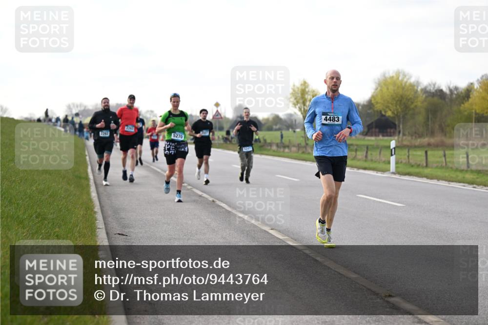 12.04.2026 - 45. Internationalen Wilhelmsburger Insellauf Dr. Thomas Lammeyer http://msf.ph/oto/9443764 12.04.2026 10:16:51 Laufen 2262, 2243, 5270, 5949, 4483 meine-sportfotos.de