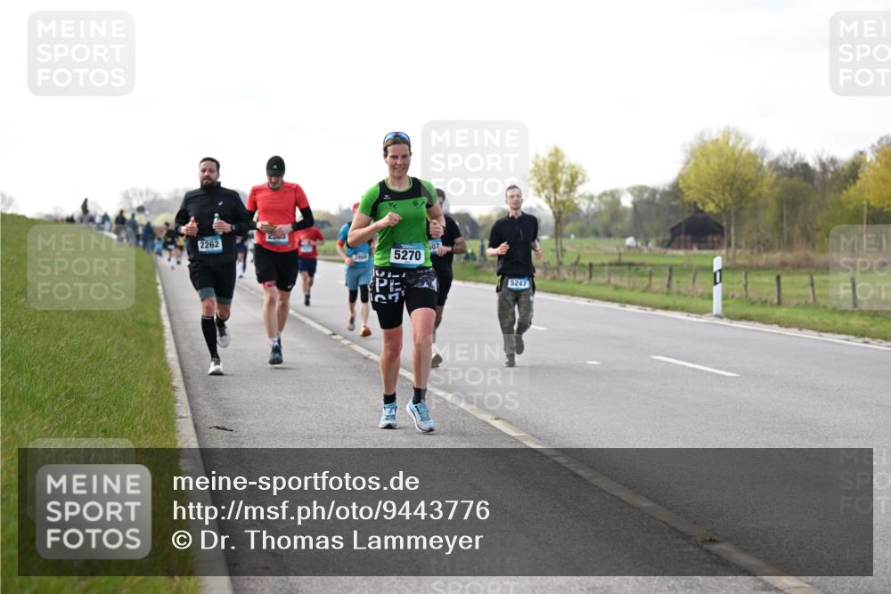 12.04.2026 - 45. Internationalen Wilhelmsburger Insellauf Dr. Thomas Lammeyer http://msf.ph/oto/9443776 12.04.2026 10:16:53 Laufen 2262, 5270, 507, 5247 meine-sportfotos.de