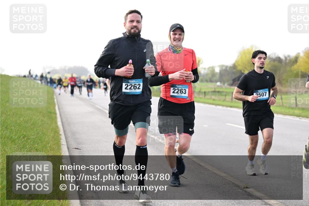12.04.2026 - 45. Internationalen Wilhelmsburger Insellauf Dr. Thomas Lammeyer http://msf.ph/oto/9443780 12.04.2026 10:16:56 Laufen 2262, 2263, 2507 meine-sportfotos.de
