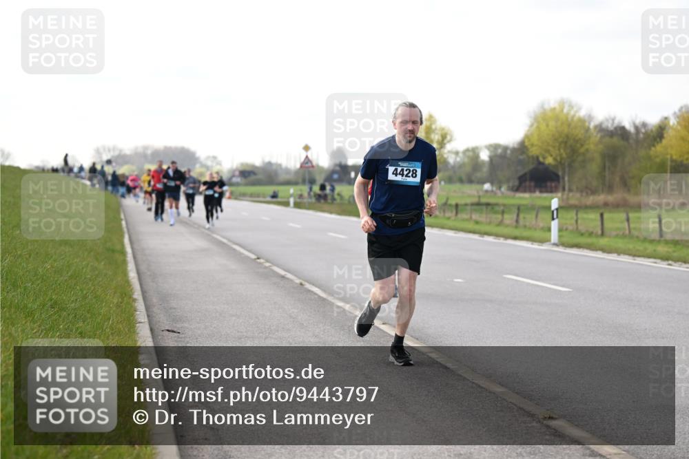 12.04.2026 - 45. Internationalen Wilhelmsburger Insellauf Dr. Thomas Lammeyer http://msf.ph/oto/9443797 12.04.2026 10:16:59 Laufen 4428 meine-sportfotos.de