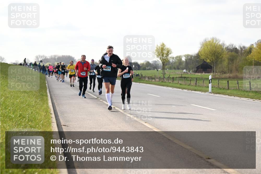 12.04.2026 - 45. Internationalen Wilhelmsburger Insellauf Dr. Thomas Lammeyer http://msf.ph/oto/9443843 12.04.2026 10:17:07 Laufen 3480, 4615, 5824, 4333 meine-sportfotos.de