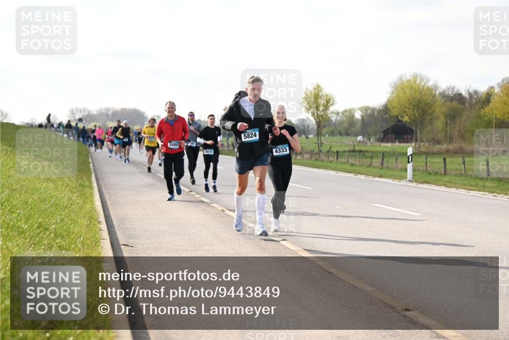 12.04.2026 - 45. Internationalen Wilhelmsburger Insellauf Dr. Thomas Lammeyer http://msf.ph/oto/9443849 12.04.2026 10:17:08 Laufen 3480, 4615, 5824, 4333 meine-sportfotos.de