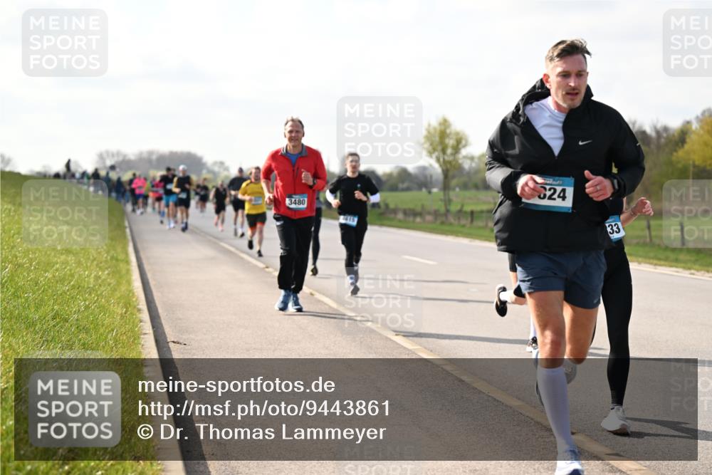 12.04.2026 - 45. Internationalen Wilhelmsburger Insellauf Dr. Thomas Lammeyer http://msf.ph/oto/9443861 12.04.2026 10:17:10 Laufen 24, 3480, 33 meine-sportfotos.de