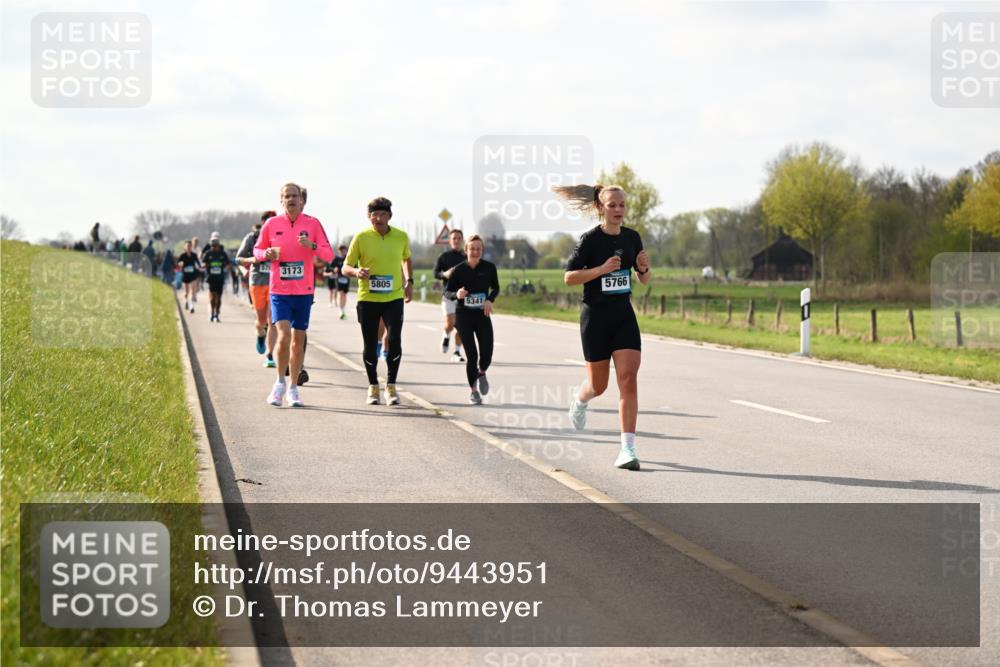 12.04.2026 - 45. Internationalen Wilhelmsburger Insellauf Dr. Thomas Lammeyer http://msf.ph/oto/9443951 12.04.2026 10:17:28 Laufen 57, 3173, 5805, 5766, 5341 meine-sportfotos.de