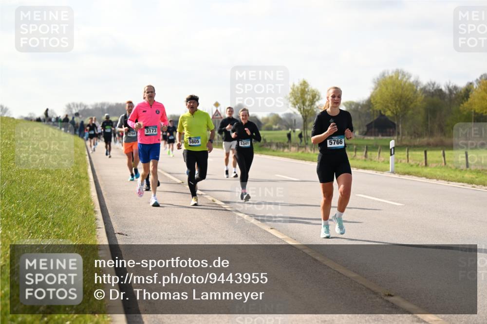 12.04.2026 - 45. Internationalen Wilhelmsburger Insellauf Dr. Thomas Lammeyer http://msf.ph/oto/9443955 12.04.2026 10:17:28 Laufen 3173, 6794, 5805, 5341, 5766 meine-sportfotos.de
