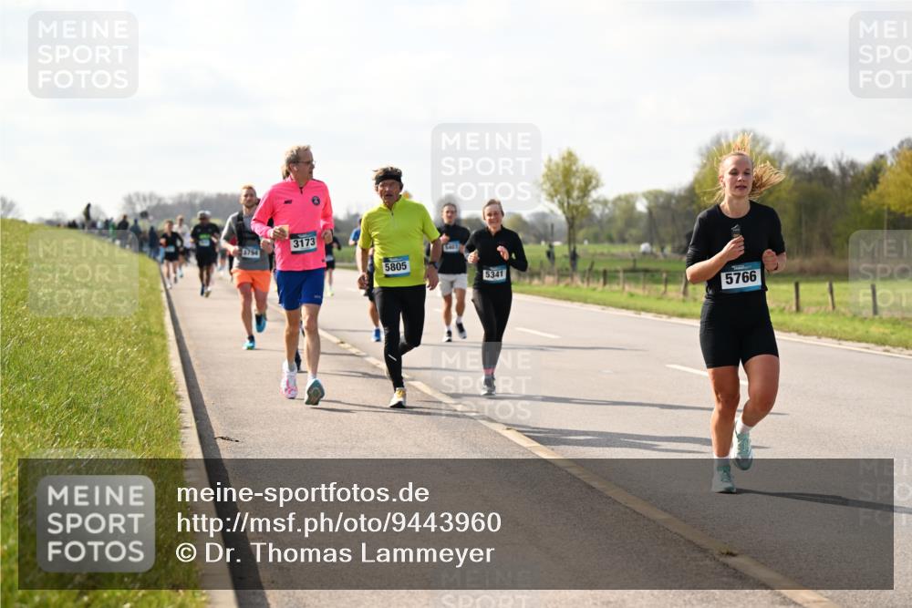 12.04.2026 - 45. Internationalen Wilhelmsburger Insellauf Dr. Thomas Lammeyer http://msf.ph/oto/9443960 12.04.2026 10:17:29 Laufen 5794, 3173, 5805, 5341, 5766 meine-sportfotos.de