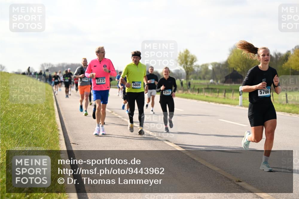 12.04.2026 - 45. Internationalen Wilhelmsburger Insellauf Dr. Thomas Lammeyer http://msf.ph/oto/9443962 12.04.2026 10:17:29 Laufen 3173, 5805, 5341, 5766 meine-sportfotos.de
