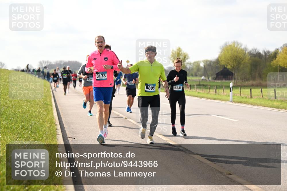 12.04.2026 - 45. Internationalen Wilhelmsburger Insellauf Dr. Thomas Lammeyer http://msf.ph/oto/9443966 12.04.2026 10:17:30 Laufen 5794, 3173, 5805, 5341 meine-sportfotos.de