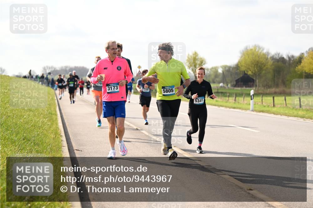 12.04.2026 - 45. Internationalen Wilhelmsburger Insellauf Dr. Thomas Lammeyer http://msf.ph/oto/9443967 12.04.2026 10:17:30 Laufen 5794, 3173, 5286, 5805, 5341 meine-sportfotos.de