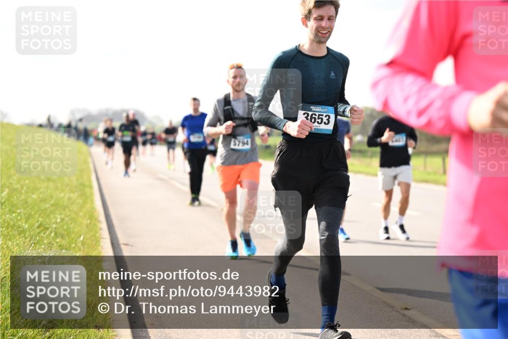 12.04.2026 - 45. Internationalen Wilhelmsburger Insellauf Dr. Thomas Lammeyer http://msf.ph/oto/9443982 12.04.2026 10:17:33 Laufen 5794, 3653 meine-sportfotos.de