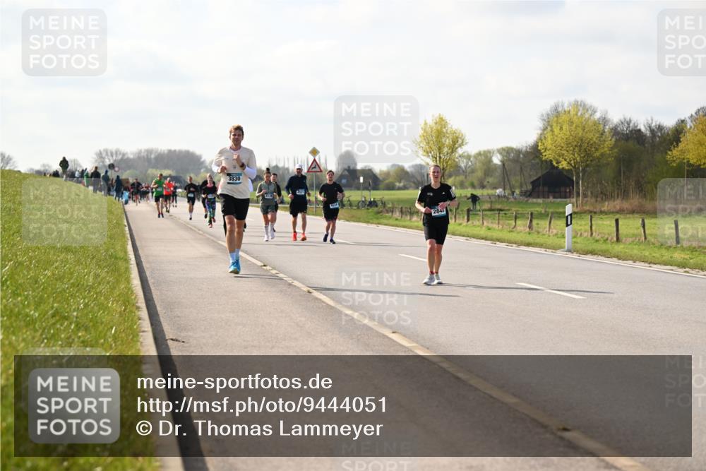 12.04.2026 - 45. Internationalen Wilhelmsburger Insellauf Dr. Thomas Lammeyer http://msf.ph/oto/9444051 12.04.2026 10:17:44 Laufen 3830, 4139, 4531, 2845 meine-sportfotos.de