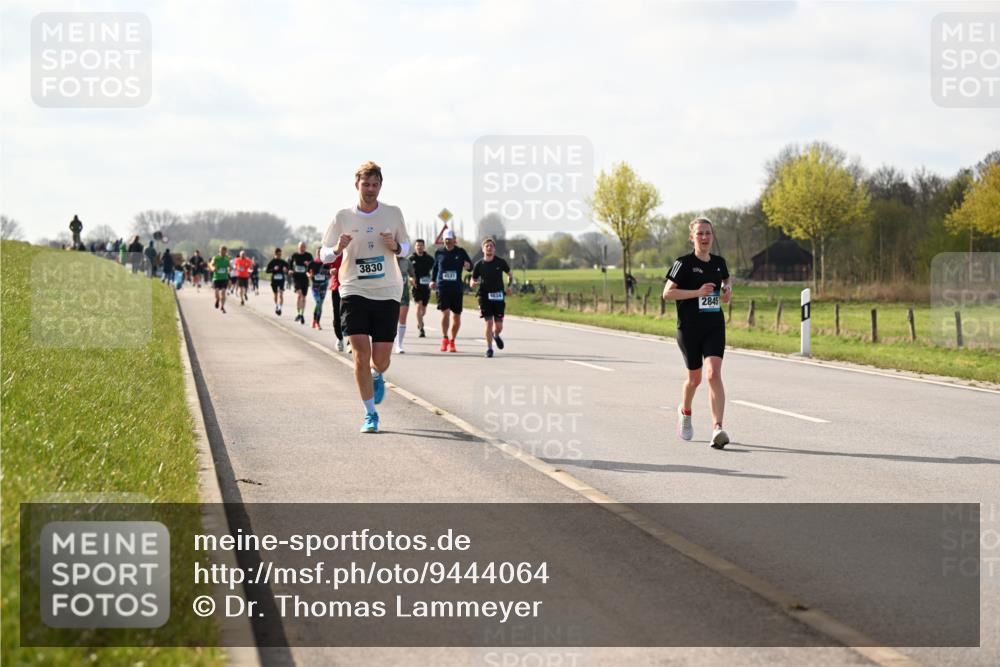 12.04.2026 - 45. Internationalen Wilhelmsburger Insellauf Dr. Thomas Lammeyer http://msf.ph/oto/9444064 12.04.2026 10:17:46 Laufen 3830, 2845 meine-sportfotos.de