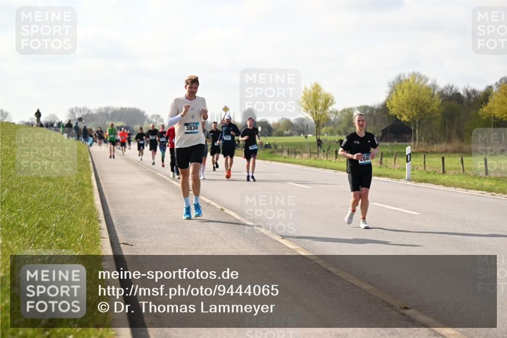 12.04.2026 - 45. Internationalen Wilhelmsburger Insellauf Dr. Thomas Lammeyer http://msf.ph/oto/9444065 12.04.2026 10:17:46 Laufen 3830, 2845 meine-sportfotos.de