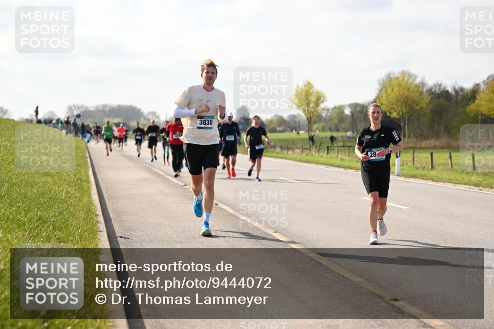 12.04.2026 - 45. Internationalen Wilhelmsburger Insellauf Dr. Thomas Lammeyer http://msf.ph/oto/9444072 12.04.2026 10:17:47 Laufen 3830, 4831, 28 meine-sportfotos.de