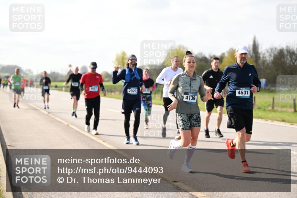 12.04.2026 - 45. Internationalen Wilhelmsburger Insellauf Dr. Thomas Lammeyer http://msf.ph/oto/9444093 12.04.2026 10:17:54 Laufen 2920, 4139, 4531 meine-sportfotos.de