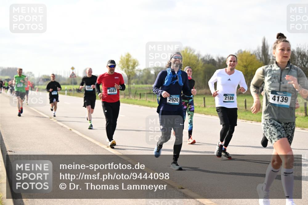 12.04.2026 - 45. Internationalen Wilhelmsburger Insellauf Dr. Thomas Lammeyer http://msf.ph/oto/9444098 12.04.2026 10:17:55 Laufen 4687, 2189, 2920, 4139 meine-sportfotos.de