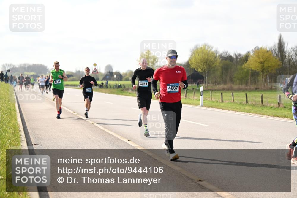 12.04.2026 - 45. Internationalen Wilhelmsburger Insellauf Dr. Thomas Lammeyer http://msf.ph/oto/9444106 12.04.2026 10:17:57 Laufen 4739, 3741, 3054, 4687 meine-sportfotos.de