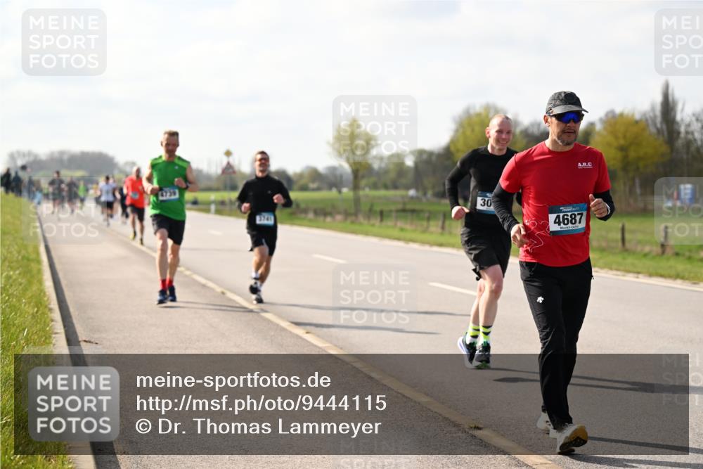 12.04.2026 - 45. Internationalen Wilhelmsburger Insellauf Dr. Thomas Lammeyer http://msf.ph/oto/9444115 12.04.2026 10:17:58 Laufen 30, 4687 meine-sportfotos.de
