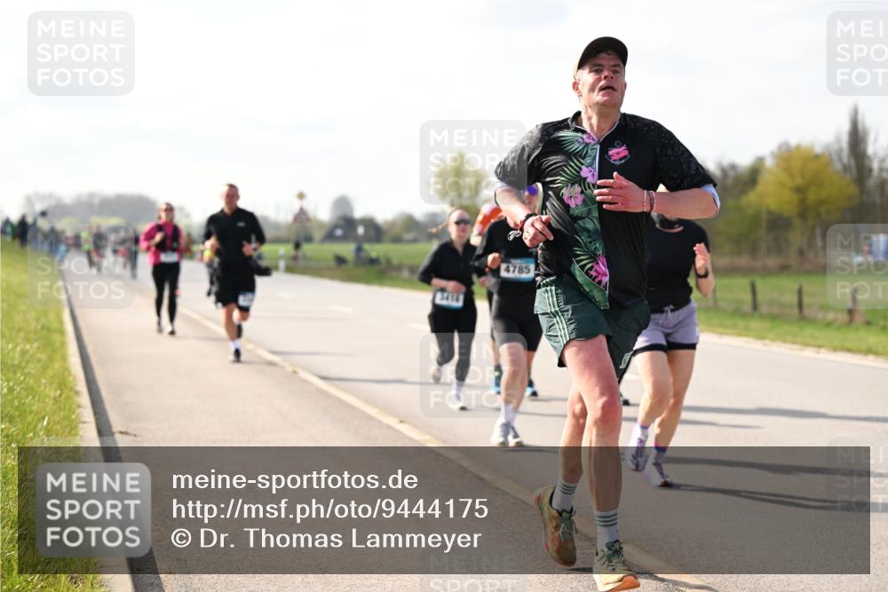 12.04.2026 - 45. Internationalen Wilhelmsburger Insellauf Dr. Thomas Lammeyer http://msf.ph/oto/9444175 12.04.2026 10:18:15 Laufen 4785 meine-sportfotos.de