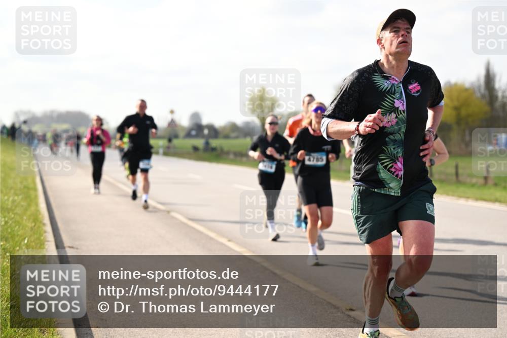 12.04.2026 - 45. Internationalen Wilhelmsburger Insellauf Dr. Thomas Lammeyer http://msf.ph/oto/9444177 12.04.2026 10:18:15 Laufen 4785 meine-sportfotos.de